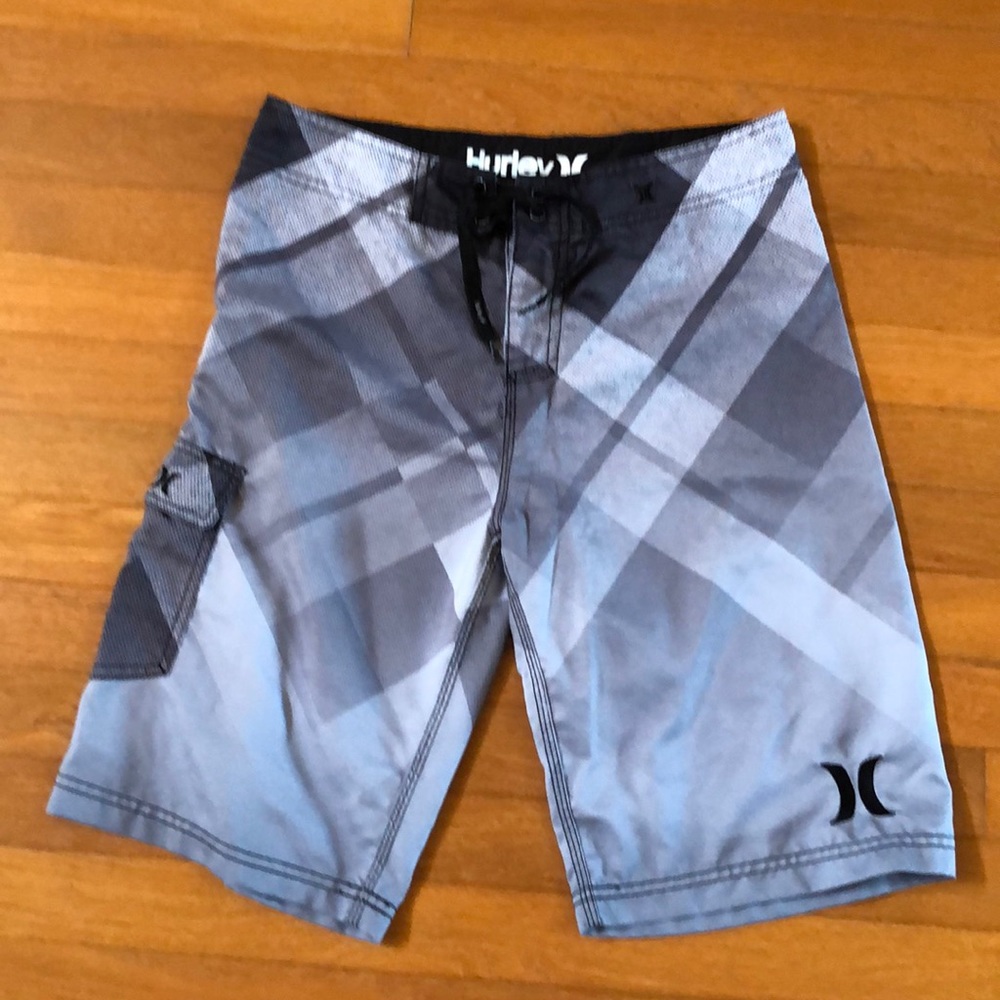 Men’s Hurley board shorts.